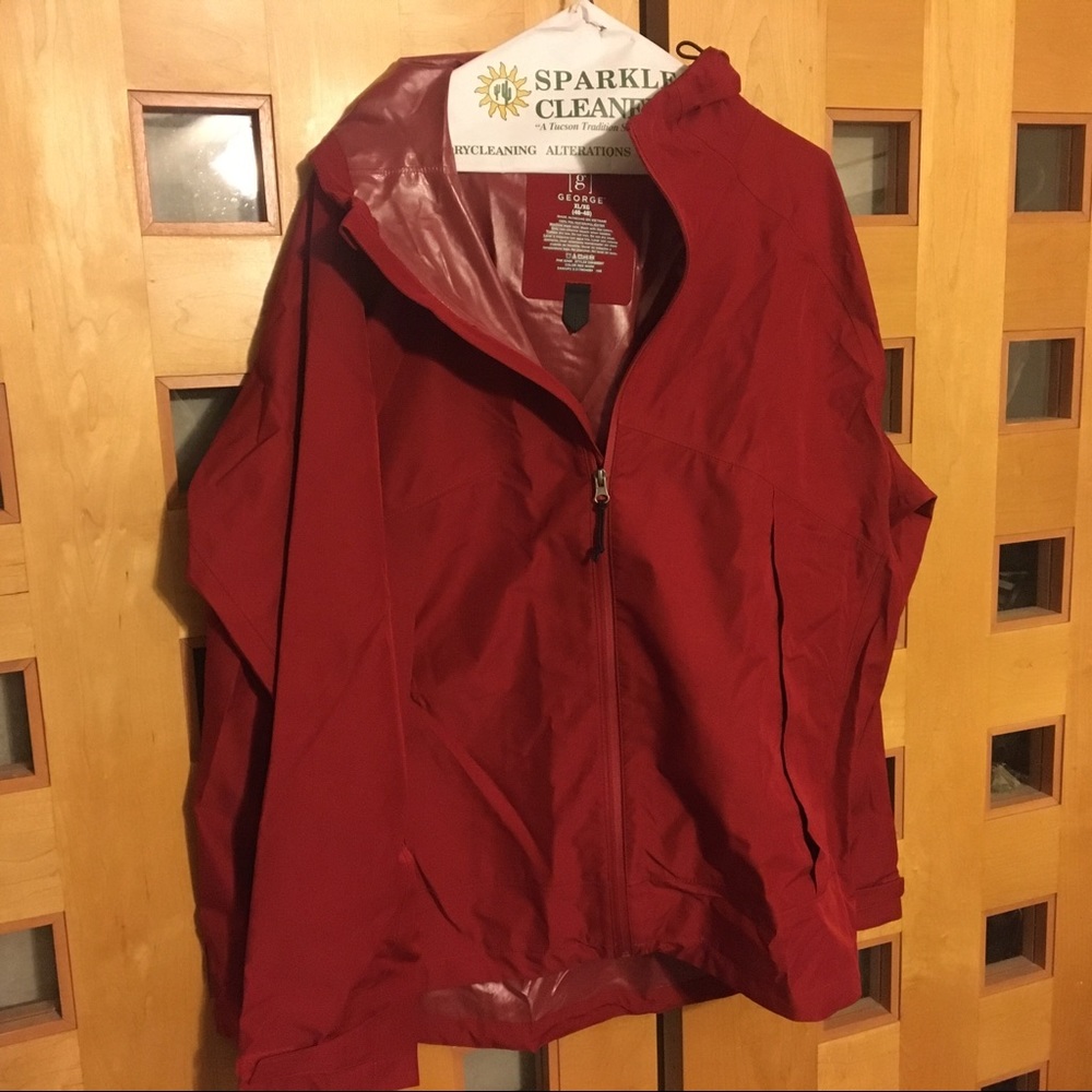 George Raincoat, XL